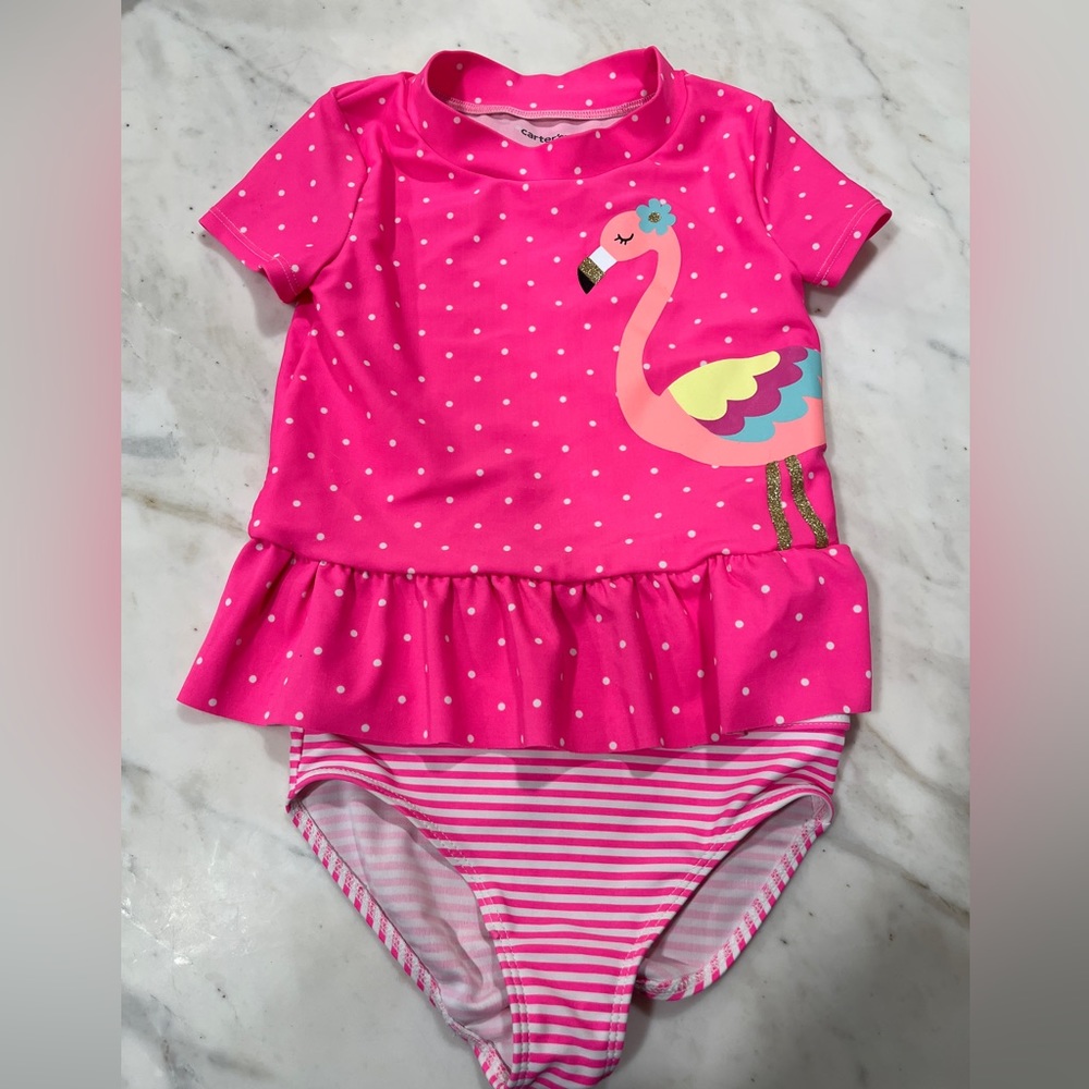 Carter’s 3T toddler girls flamingo suit EUC
